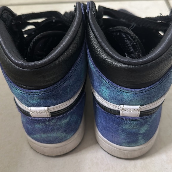Air Jordan 1 Retro High OG ‘Tie Dye’✨ - Picture 2 of 4